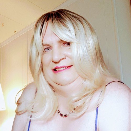  Michelleofbellevue, CrossDresser 66  Everett Washington