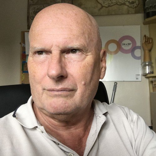  Sigmal, Male CD Admirer 72  Chigwell Essex