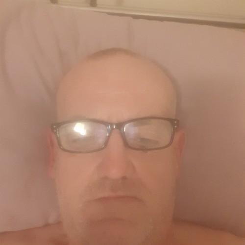  Robert1973, Male CD Admirer 48  Winchester Hampshire