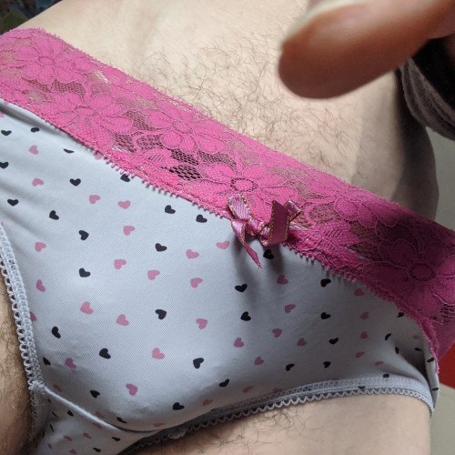  Kirito, Bi Male CD Admirer 29  Redhill Surrey