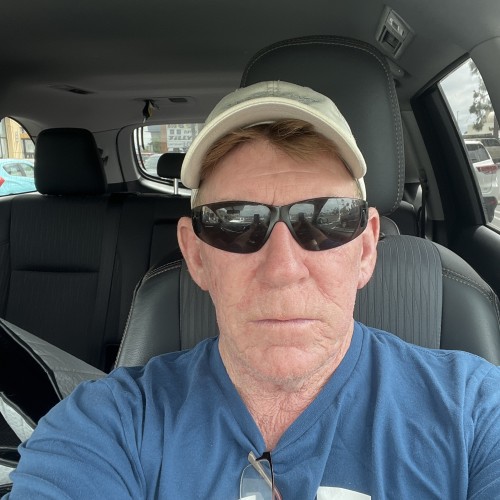  slarren, Male CD Admirer 61  Huntington Beach California