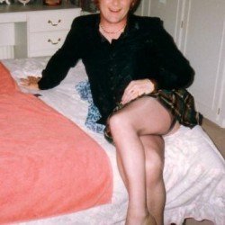  HighLander1504, CrossDresser 65  Paisley Strathclyde
