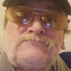  John69698hi, Bi Male CD Admirer 64  Wales Massachusetts