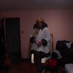  tino1955, CrossDresser 71  Verwood Dorset