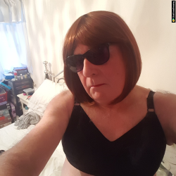  Andrea-Bloom, Crossdresser 60  Leeds West Yorkshire